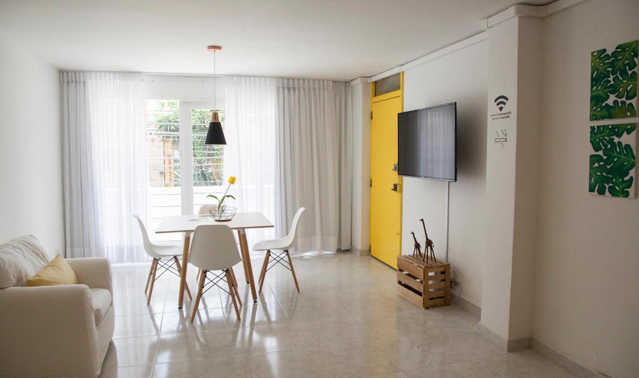 Home Aris Apartments 201 Медельїн Екстер'єр фото