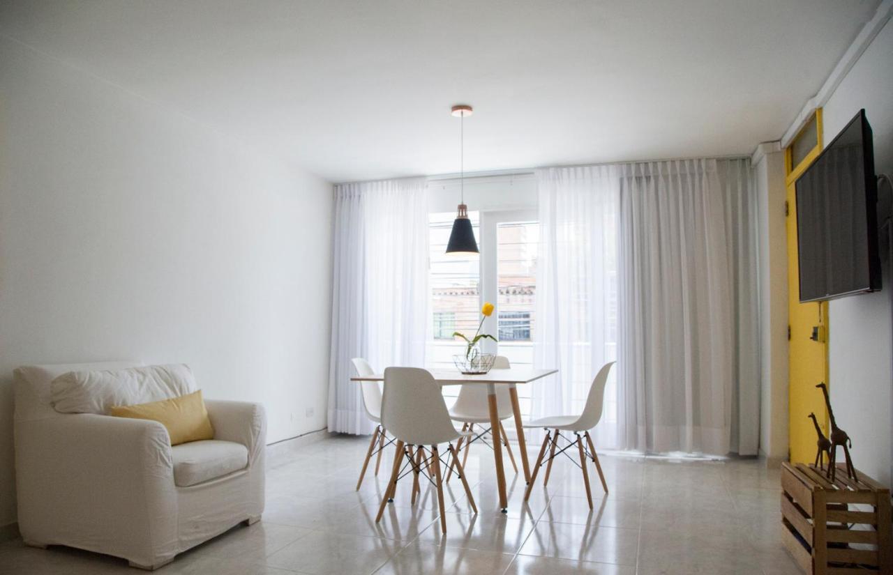 Home Aris Apartments 201 Медельїн Екстер'єр фото